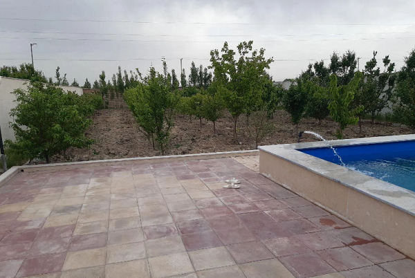 باغچه ۹۰۰متر در کمال شهر کرج